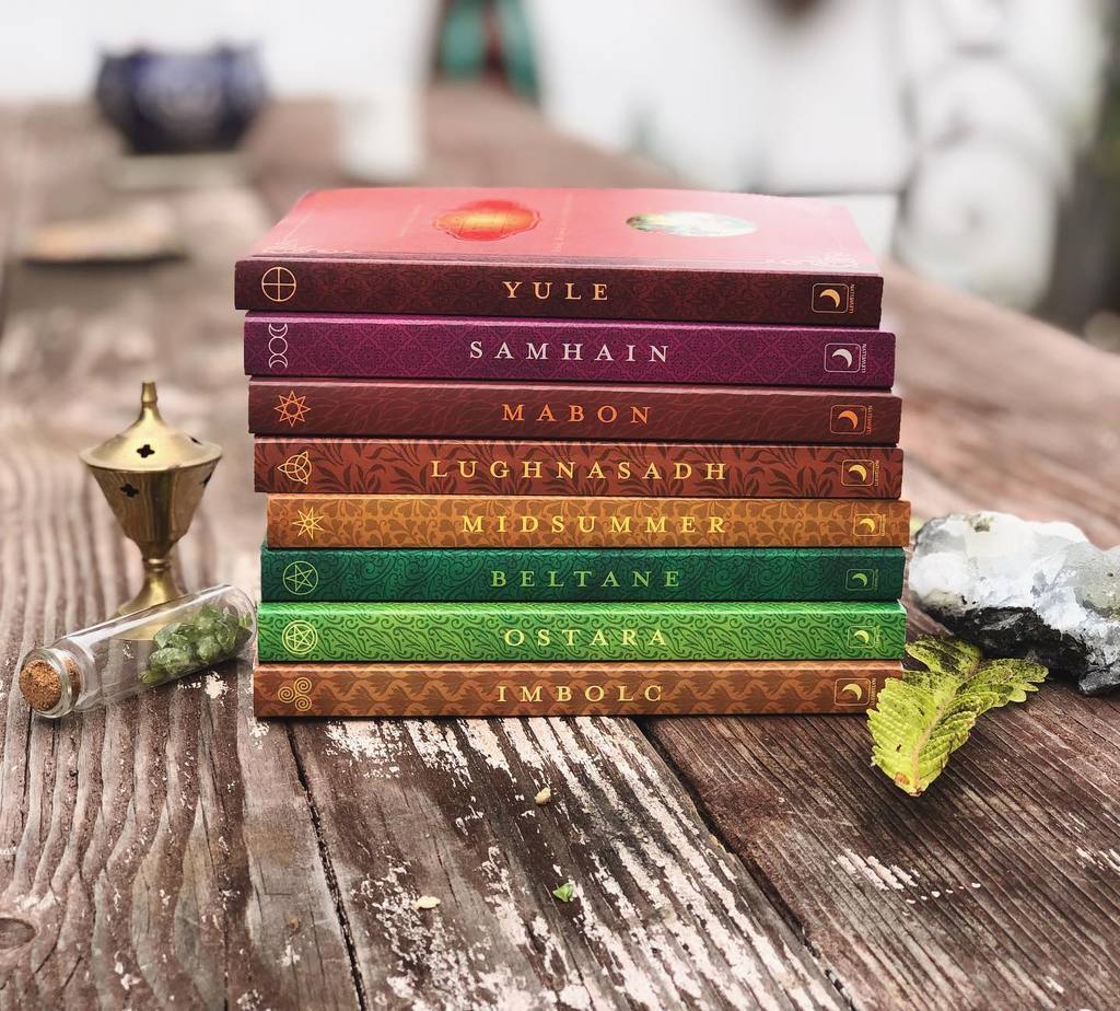 Decks & Books Tamed Wild