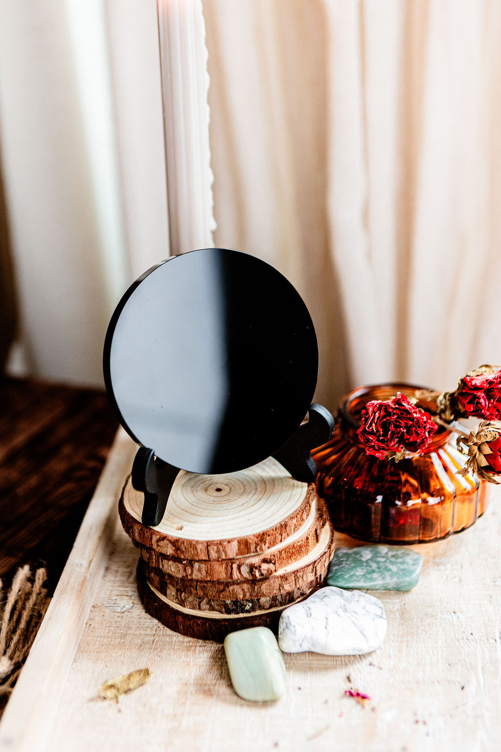 Obsidian Scrying Mirror