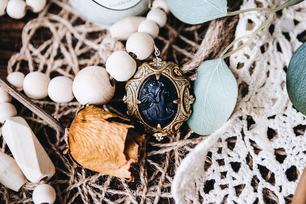 Black Glass Cameo Necklace (Mourning Jewelry)