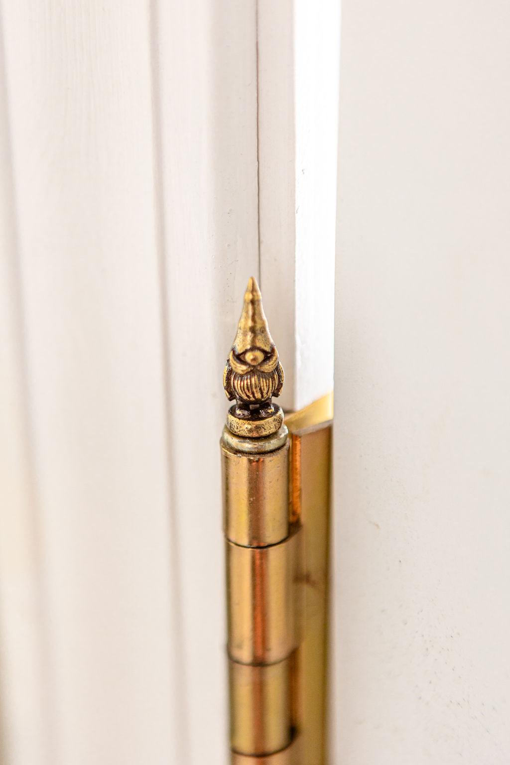 Threshold Guardians (Hinge Magnets)