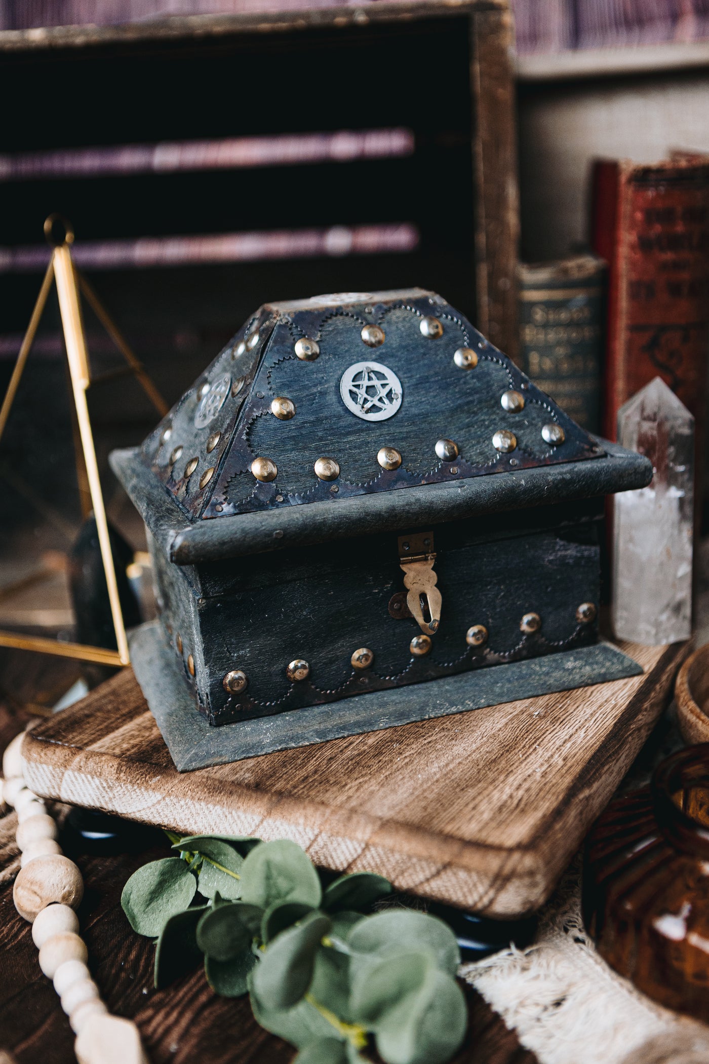 Pentacle Ritual Chest