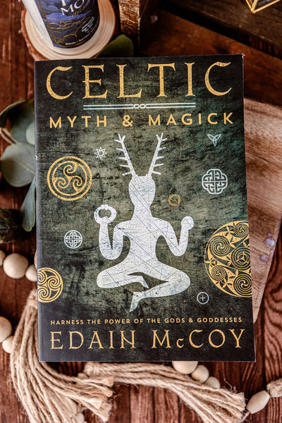 Celtic Myth & Magick // Edain McCoy