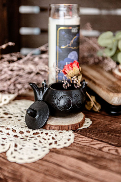 Triple Moon Cast Iron Kettle
