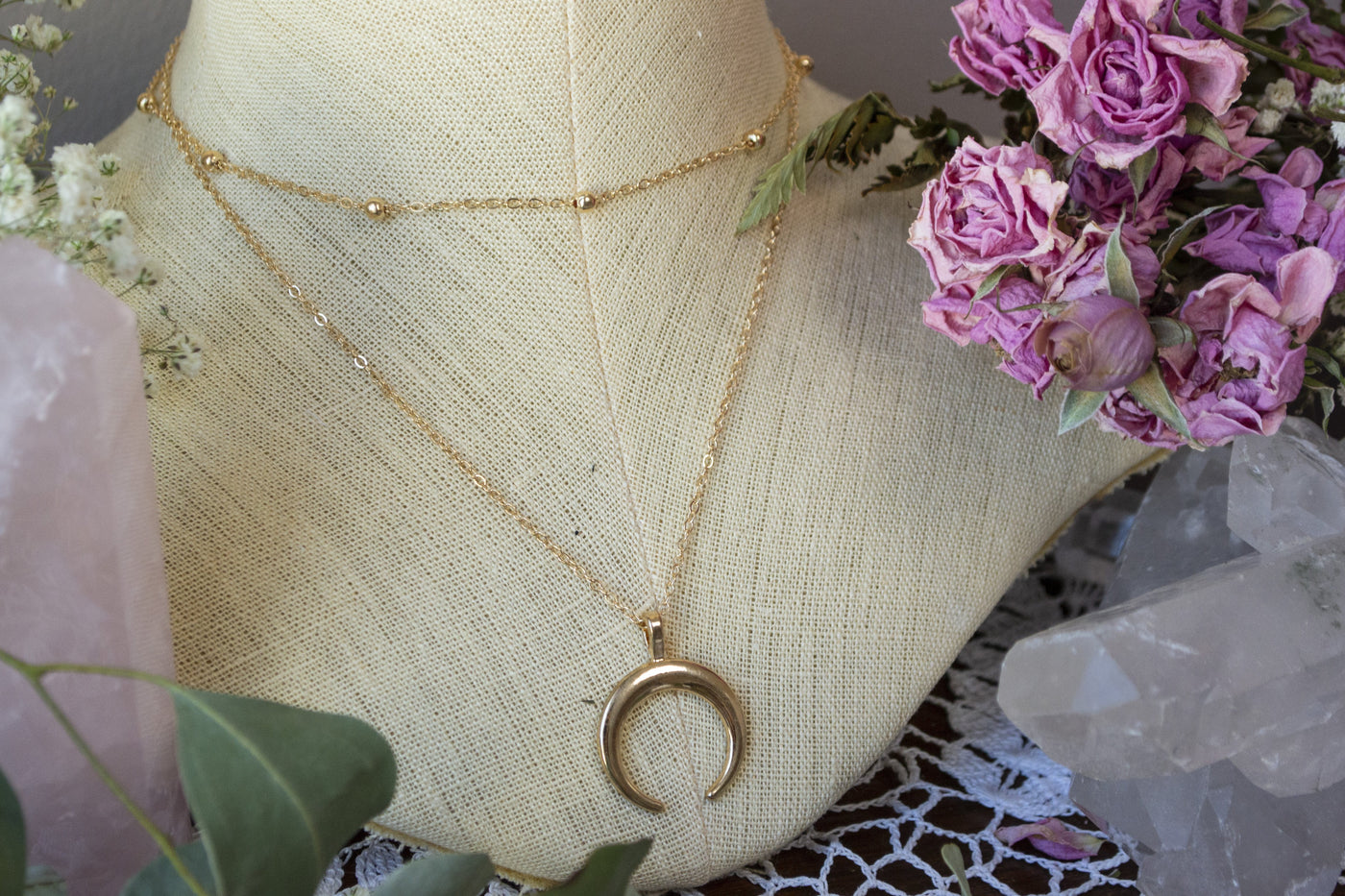 Hung The Moon Necklace