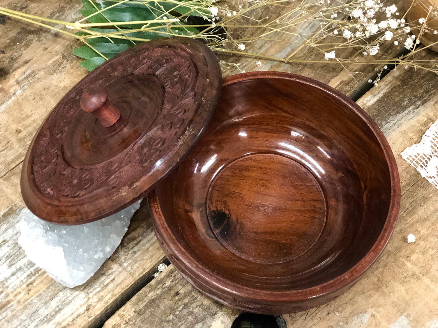 Wooden Bowl with lid. 